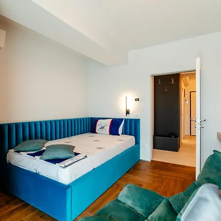 Apartment Sea View 2db Option For Frontex & Eu Delegates *
